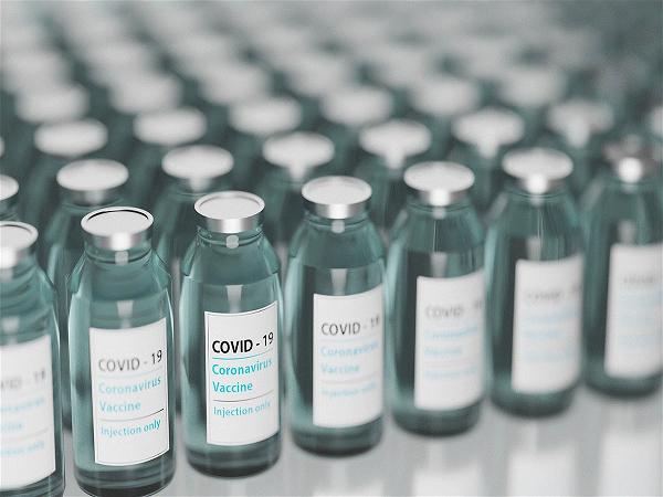 covid-vaccine-1200x900-zenmoon